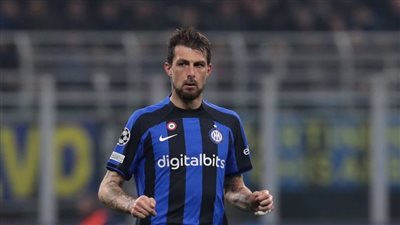 استبعاد مدافع إنتر ميلان من قائمة إيطاليا في يورو 2024 بسبب الإصابة 