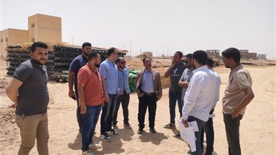رئيس جهاز أسيوط الجديدة: دفع العمل بمشروع ترفيق أراضي الإسكان المتوسط لتسليمها للحاجزين