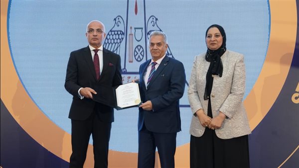 جانب من التكريم