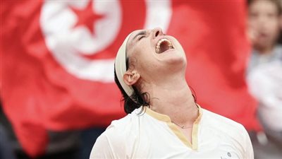 التونسية أنس جابر تتأهل لربع نهائي بطولة رولان جاروس المفتوحة للتنس