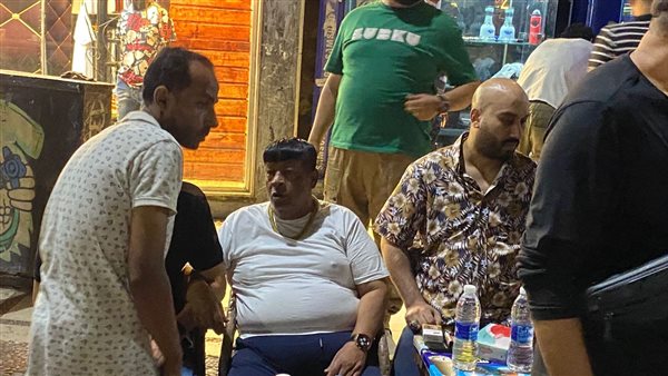 من عزاء والدة محمود