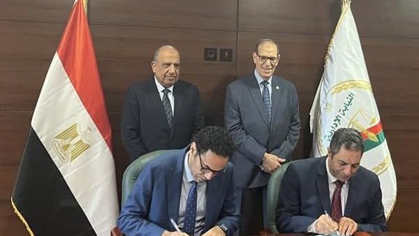 أثناء التوقيع