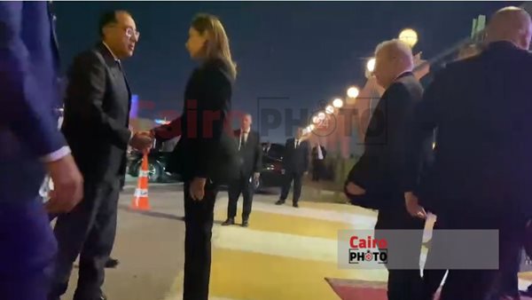 وصول رئيس الوزراء