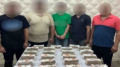 القبض على 5 متهمين بالتعدي على شخص وزوجته بالسيدة زينب