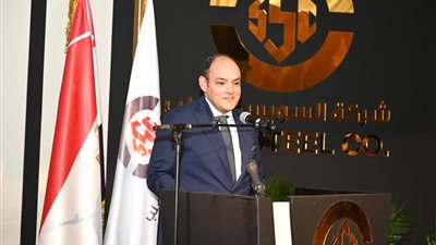 وزير التجارة يلتقي بـ137 شركة حديد عالمية لضخ استثمارات في مصر