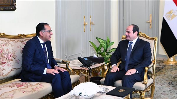 الرئيس ومصطفى مدبولي