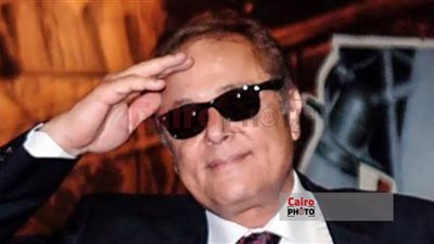 في ذكرى ميلاده.. أسرار نجاح محمود عبد العزيز واستحقاقه لقب الساحر