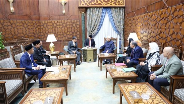 الدكتور أحمد الطيب