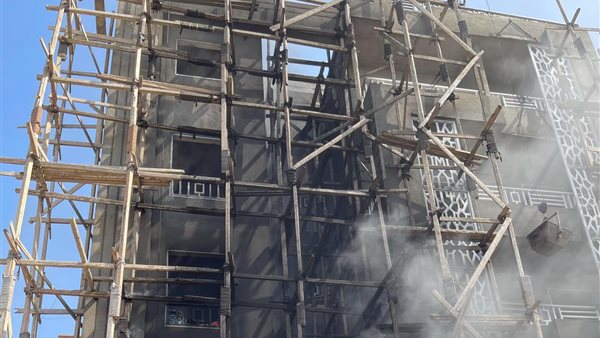 حريق برج سكني تحت