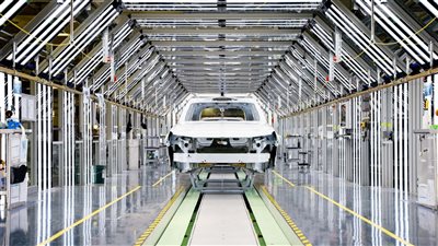 فولفو تنقل إنتاج السيارات الكهربائية إلى بلجيكا لتجنب الرسوم الجمركية الصينية