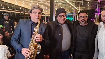 سقط من أعلى أسانسير.. تفاصيل وفاة عازف الساكسفون محمد علي خير بالإسكندرية | بث مباشر