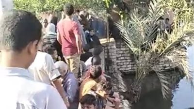 لحظات تحبس الأنفاس.. البحث عن جثمان شاب وصغير لقيا مصرعهما غرقًا بترعة الإبراهيمية| بث مباشر 