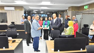 وفد برنامج المخلفات الصلبة يتابع تشغيل منظومة رفع المخلفات بأسيوط