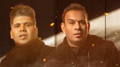 بعد أسبوع من وفاة والدته.. انتقادات كبيرة لـ عمر كمال بعد طرح أغنيته مع محمود الليثي 