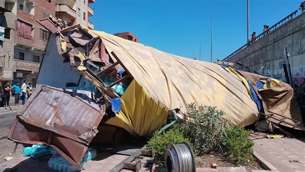 انقلاب سيارة من أعلى