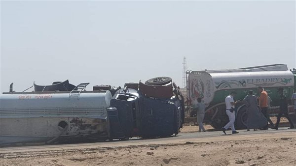 انقلاب مقطورة مياه