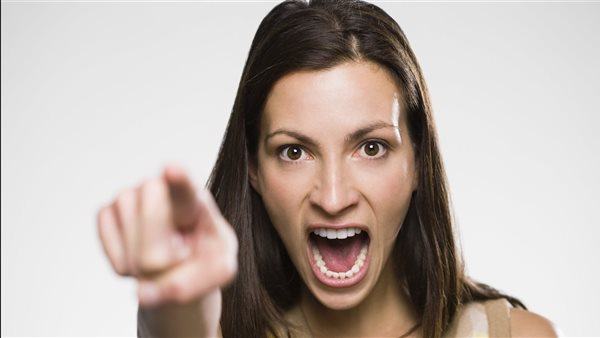 استخدام الشتائم 