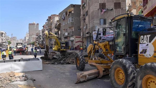 رصف شارع الترعة المردومة