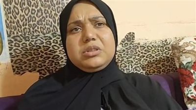 والدة سائق توك توك بكفر الشيخ: صاحبه قاله تعالى وصلني وطعنه في رقبته ورماه في المصرف | بث مباشر