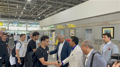 وزير الرياضة يؤازر بعثة منتخب مصر قبل السفر لمواجهة غينيا بيساو