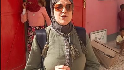 سيدة الخير بالإسكندرية تبني منازل ودار تحفيظ قرآن لأهالي حاجر المساوية بالأقصر: نهضنا بالقرية في 6 سنين| بث مباشر