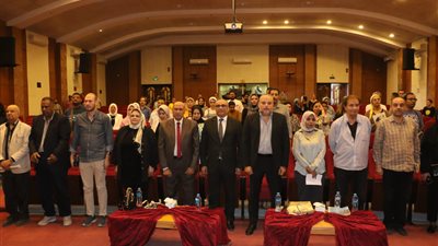 رئيس هيئة قصور الثقافة يفتتح مهرجان فرق الأقاليم المسرحية في دورته الـ46