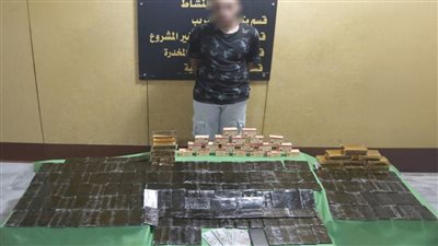 تقدر بـ 2،6 مليون جنيه تقريبًا..ضبط عنصر إجرامي بالجيزة وبحوزته 30 كيلو جرام لمخدر الحشيش وأقراص مخدرة