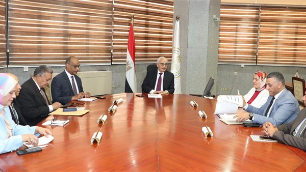 اجتماع التعليم بشأن