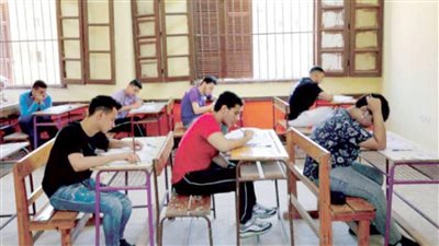 مواصفات امتحاني الإحصاء والاقتصاد قبل توزيعهما بلجان الثانوية العامة غدًا