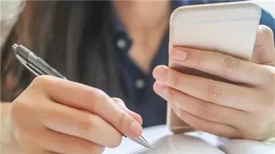 بعد دقائق من دخول اللجان.. تداول أجزاء مزعومة لامتحان اللغة العربية بمحافظة القاهرة