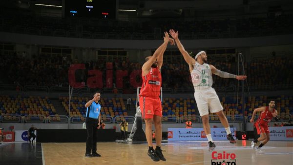 الأهلي والاتحاد 