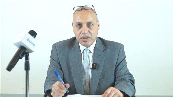 مدرس الرياضيات 