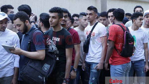 طلاب الثانوية العامة