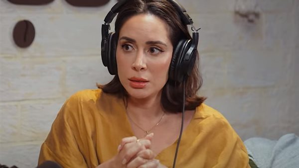 الفنانة بسنت شوقي