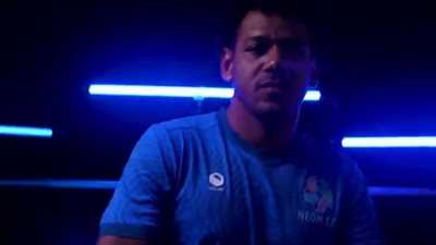 نيوم السعودي يعلن تعاقده مع رومارينيو