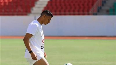 إصابة مصطفى محمد في أربطة الركبة خلال مباراة مصر وغينيا بيساو