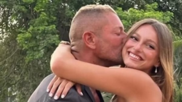 تامر هجرس وابنته