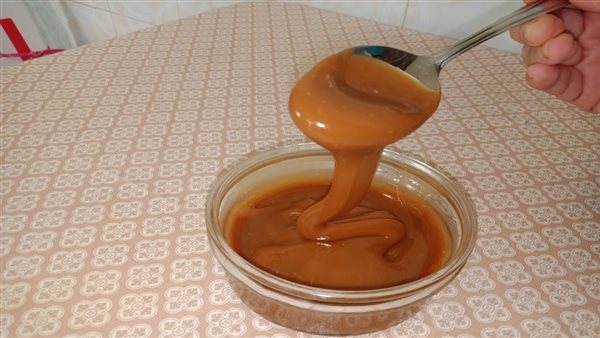 طريقة عمل صوص الكراميل