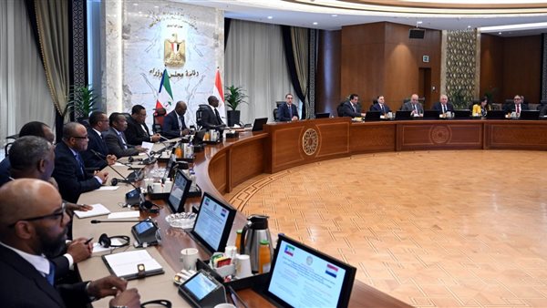 جلسة مباحثات مُوسّعة