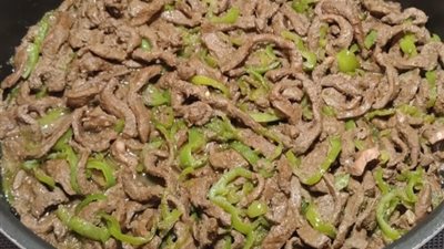 طريقة عمل الكبدة بالبصل والطماطم والفلفل بأسهل الطرق وألذ النكهات