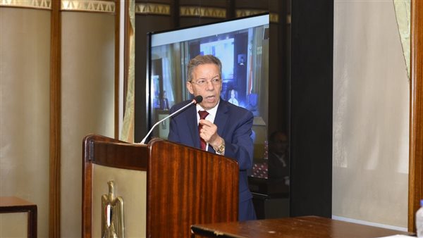 نقيب الأطباء، الدكتور