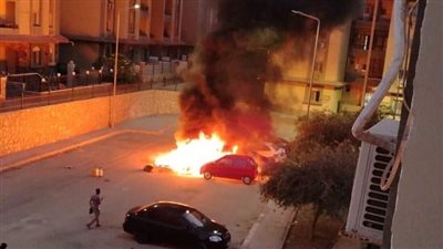 دون إصابات.. حريق يلتهم سيارة ملاكي في قنا