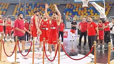 جمهور الاتحاد يستفز إيهاب أمين لاعب الأهلي بعد خسارة الدوري