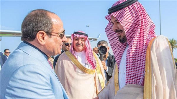  السيسي يصل المدينة