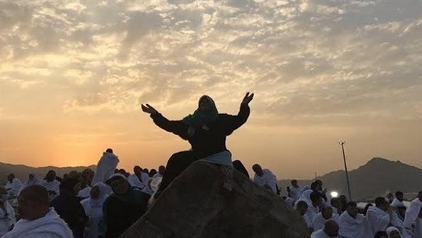 50 دعاء للميت يوم