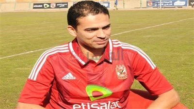 تفاصيل رحيل والد نجم الأهلي السابق أحمد رؤوف بعد صراع مع المرض