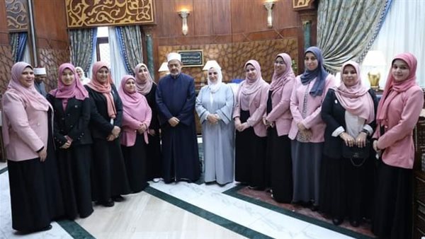 الدكتور أحمد الطيب