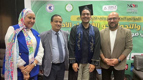 جانب من المناقشة