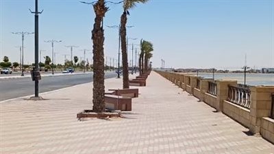 بسبب درجات الحرارة المرتفعة.. شوارع السويس خالية من المواطنين في ثاني أيام العيد | بث مباشر