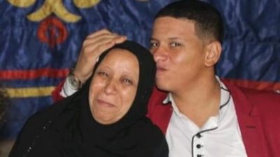 هحج وأقابل ربنا بوجه بشوش.. نجل سيدة توفيت خلال مناسك الحج يكشف آخر كلماتها قبل سفرها